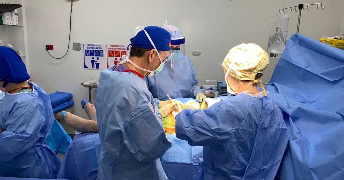 Top 10 Knee Replacement Doctors in the U.S.: A Reliable Guide for Patients